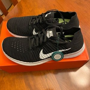NWT Nike Free RN Flyknit 2017, women’s size 8.5